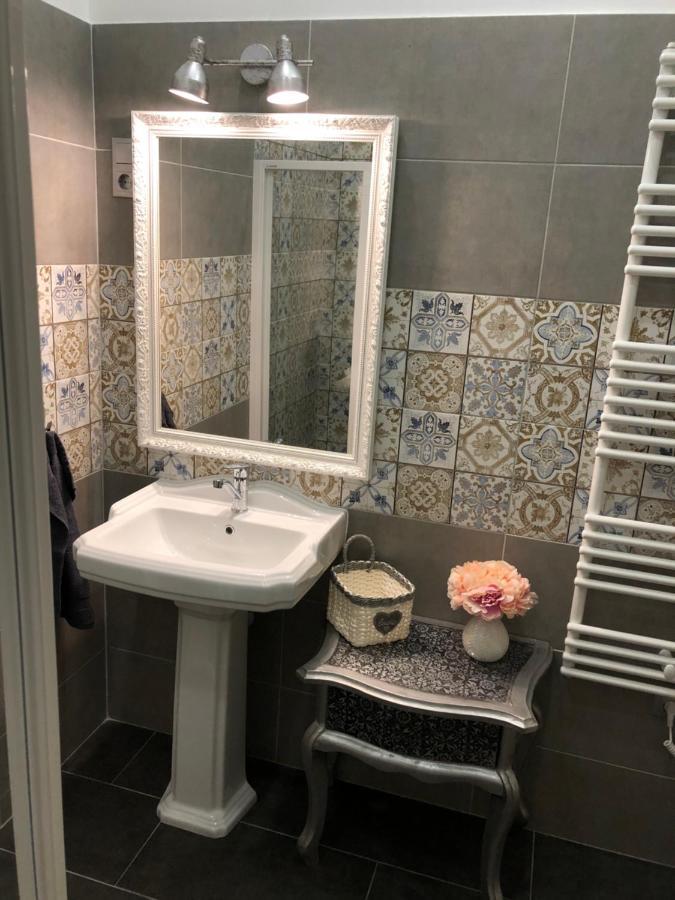 Katus Apartman Leilighet Eger Eksteriør bilde