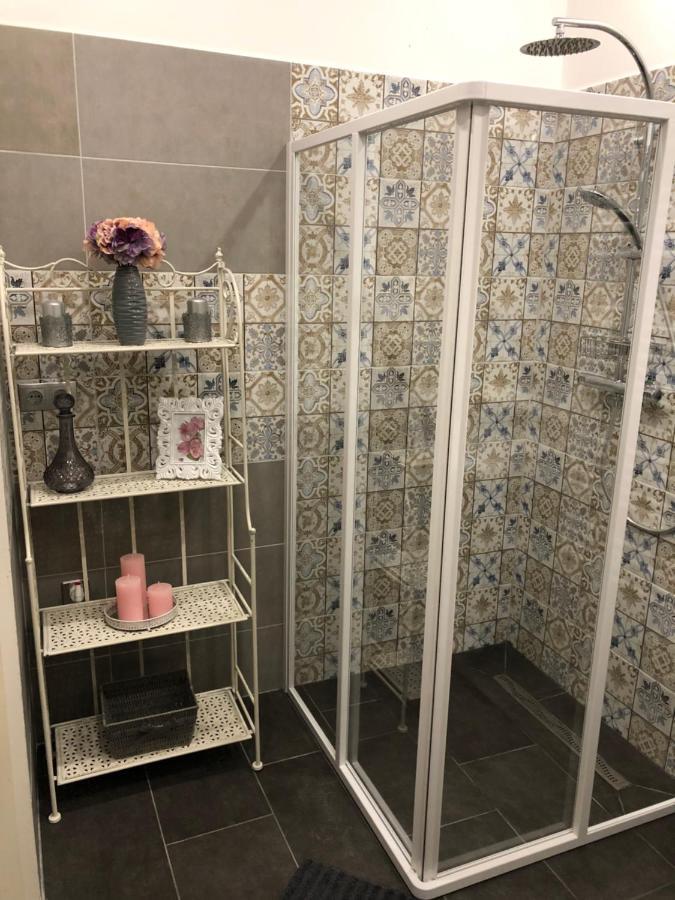 Katus Apartman Leilighet Eger Eksteriør bilde